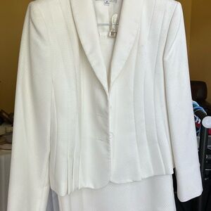 Elegant White Women's Blazer and Skirt